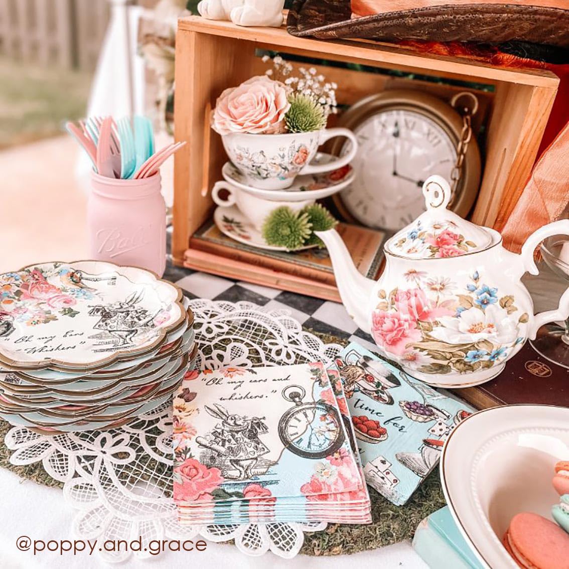 Talking Tables bunting display highlights quotes and teapot shapes for a themed gathering.