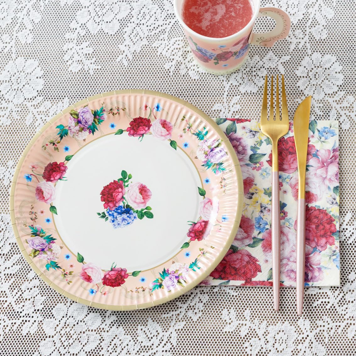 Talking Tables Truly Scrumptious palette pairs with other florals.