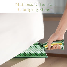 Tantea Mattress Lifter ergonomic handle highlights comfortable grip for controlled lifting.