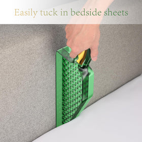 Tantea Mattress Lifter in use demonstrates lifting support for simple sheet changing.