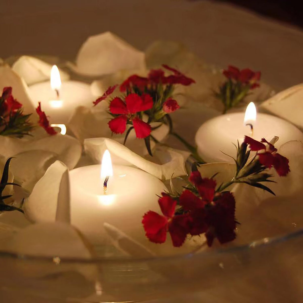 Tappovaly bathtub-floating candles for spa-like bathroom ambiance.