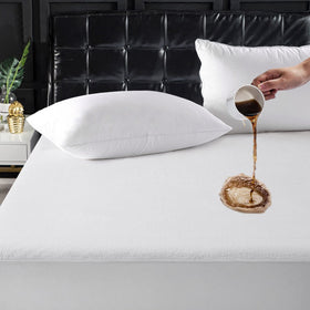 TASTELIFE mattress protector surface close-up showing soft, breathable fabric for cooler sleep