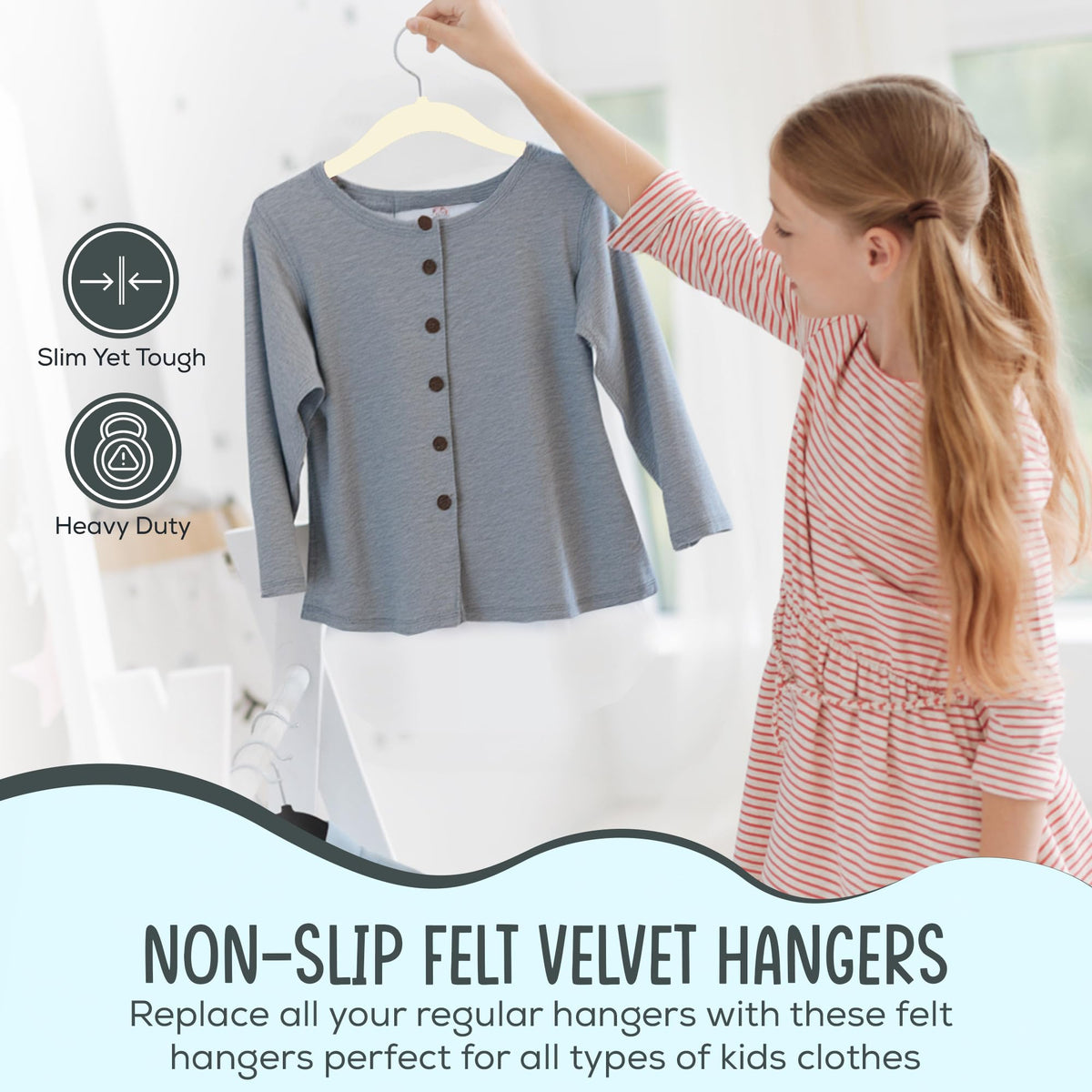 TechZoo 360-degree swivel hook keeps outfits accessible and organized