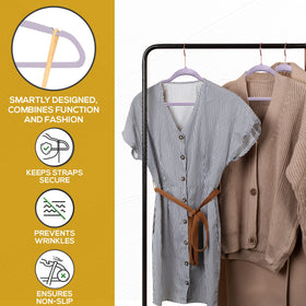 Sturdy TechZoo velvet hanger supports heavy items up to 10 pounds.