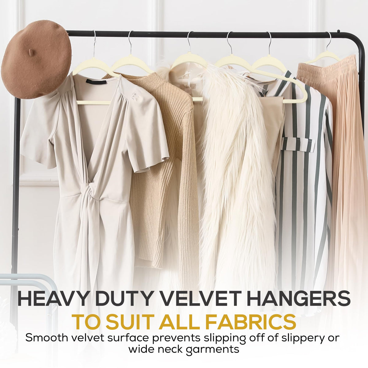 Durable velvet resists shedding for long-lasting organization.