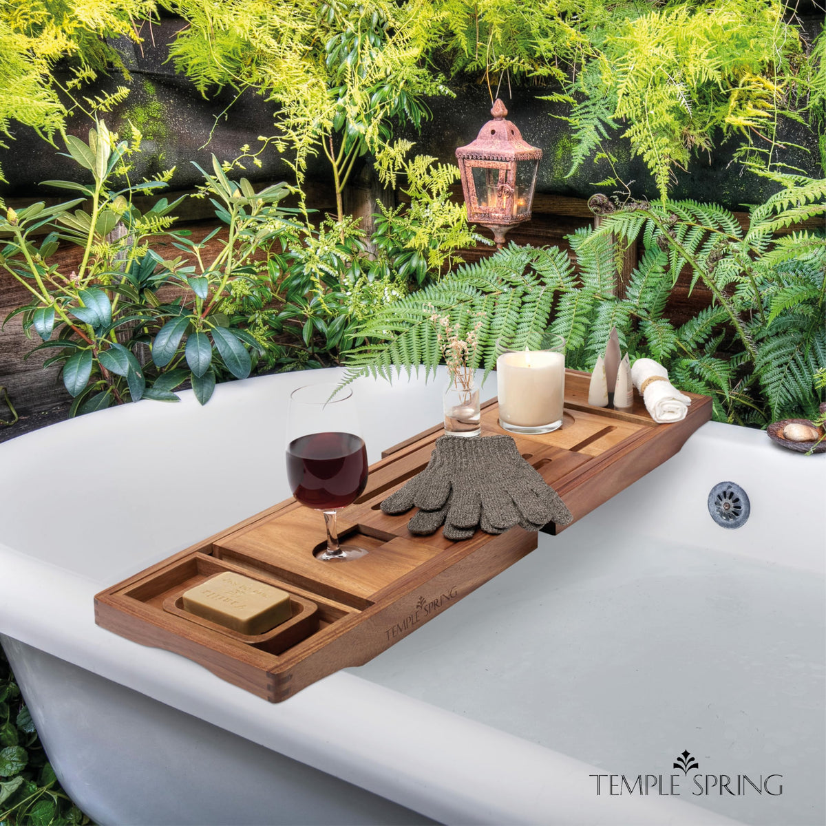 Temple Spring lacquer finish protects wood from humidity and splashes.