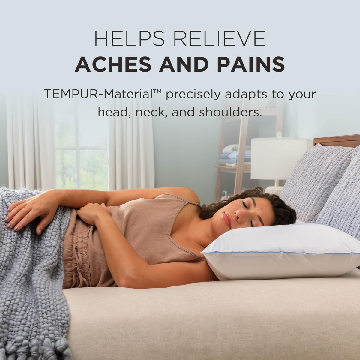 Tempur-Pedic Cloud Dual Cooling Pillow side profile highlighting adaptive head and neck support