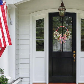TEMPUS independence wreath gift-ready packaging makes a thoughtful patriotic present.