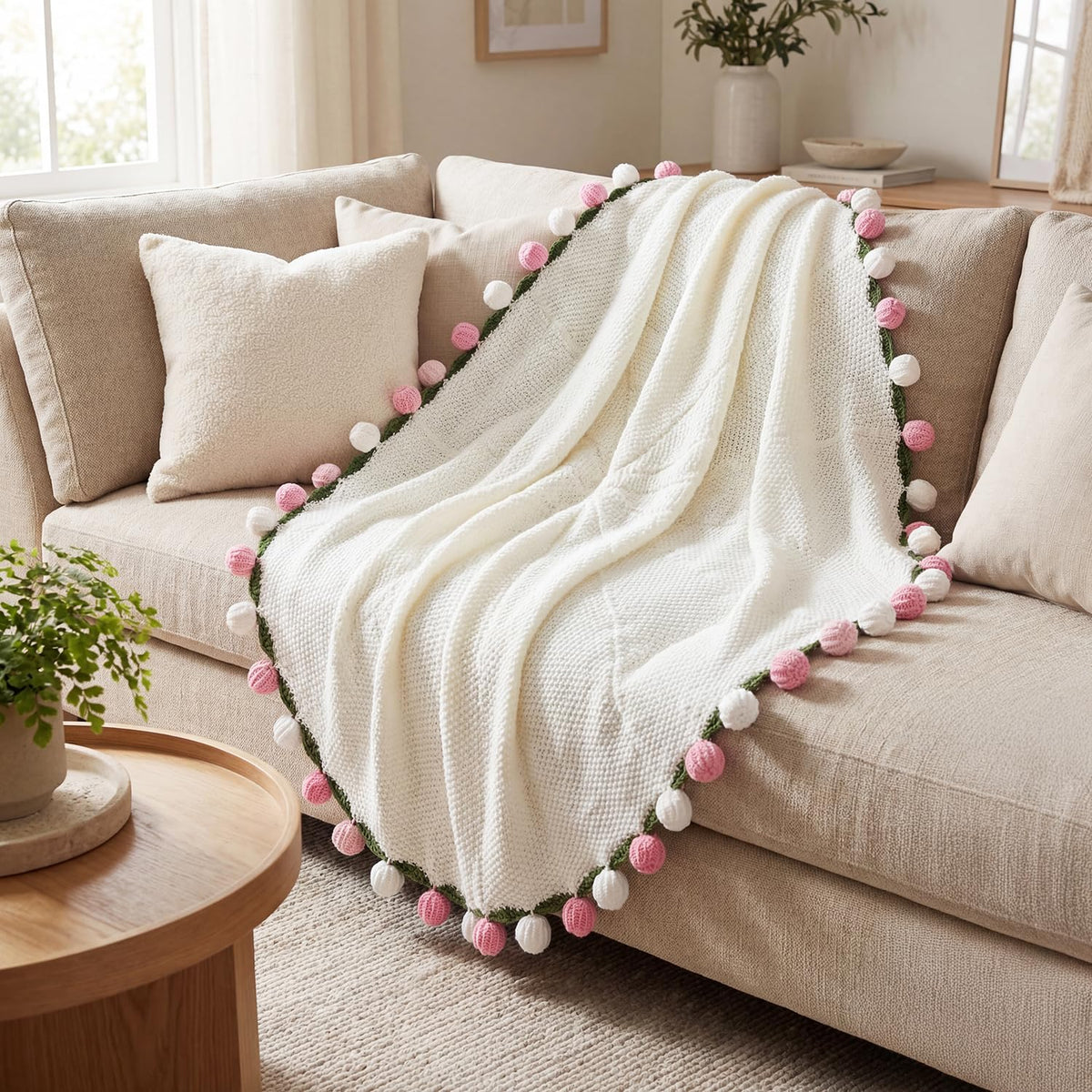 Reinforced edges add durability to the Tenn Well blanket.