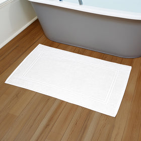 Tens Towels bath mat pure white to match any decor