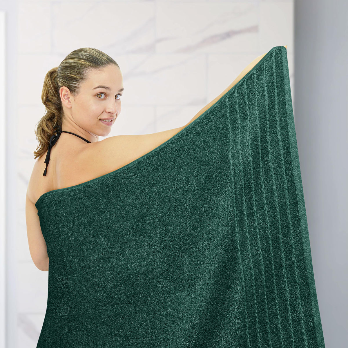 Tens Towels jumbo bath sheet hunter green color, versatile bath essential.