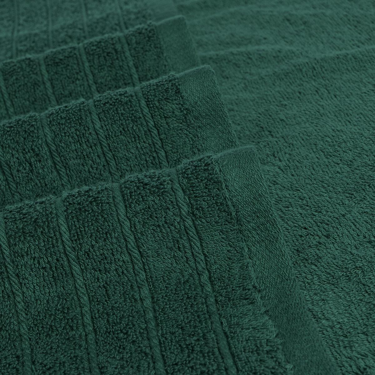 Tens Towels lightweight oversized towel easy to handle and pack.