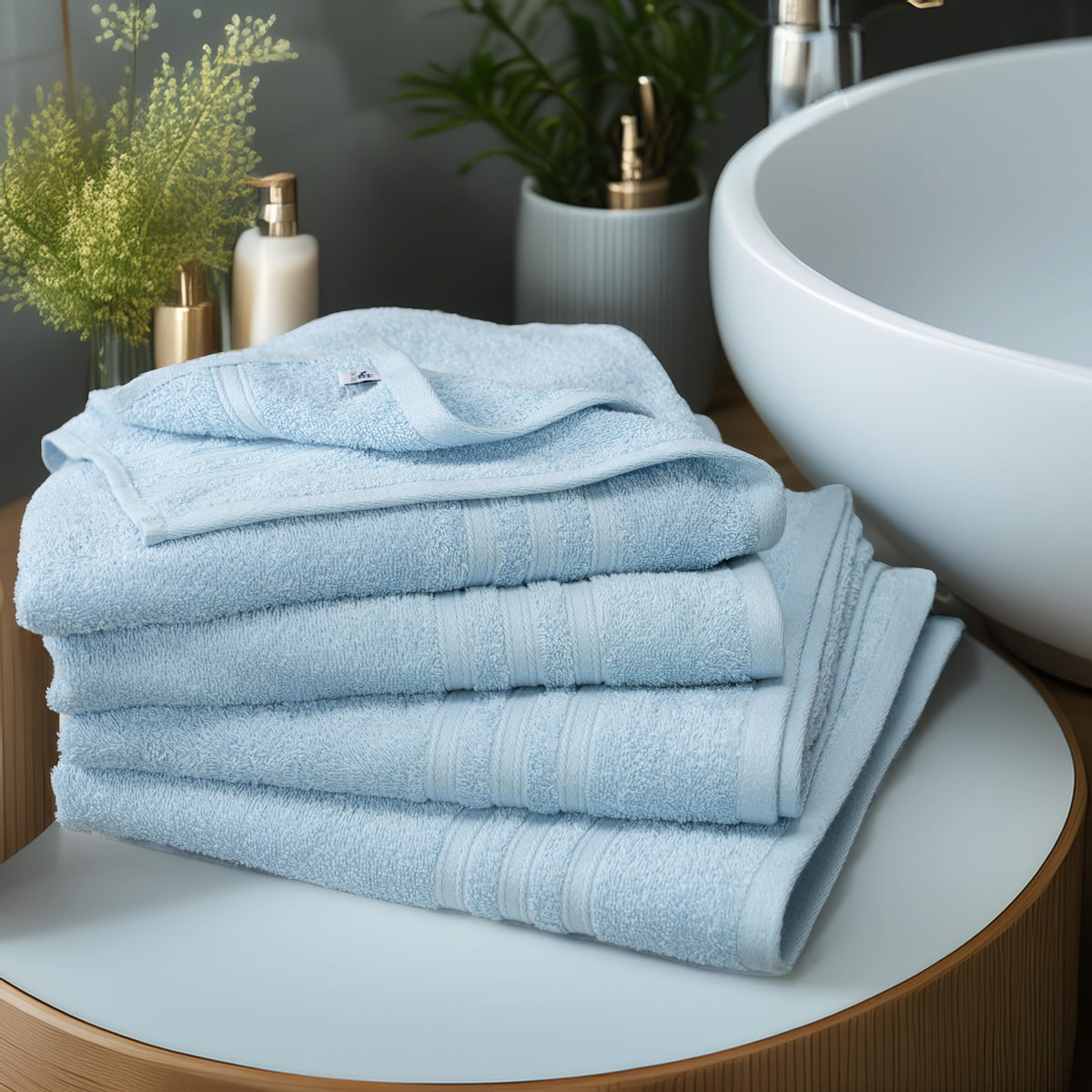 Tens Towels drying hanging demonstrates quick-dry performance after shower