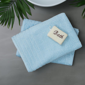 Tens Towels soft cotton weave close-up highlights luxurious softness and absorbency.