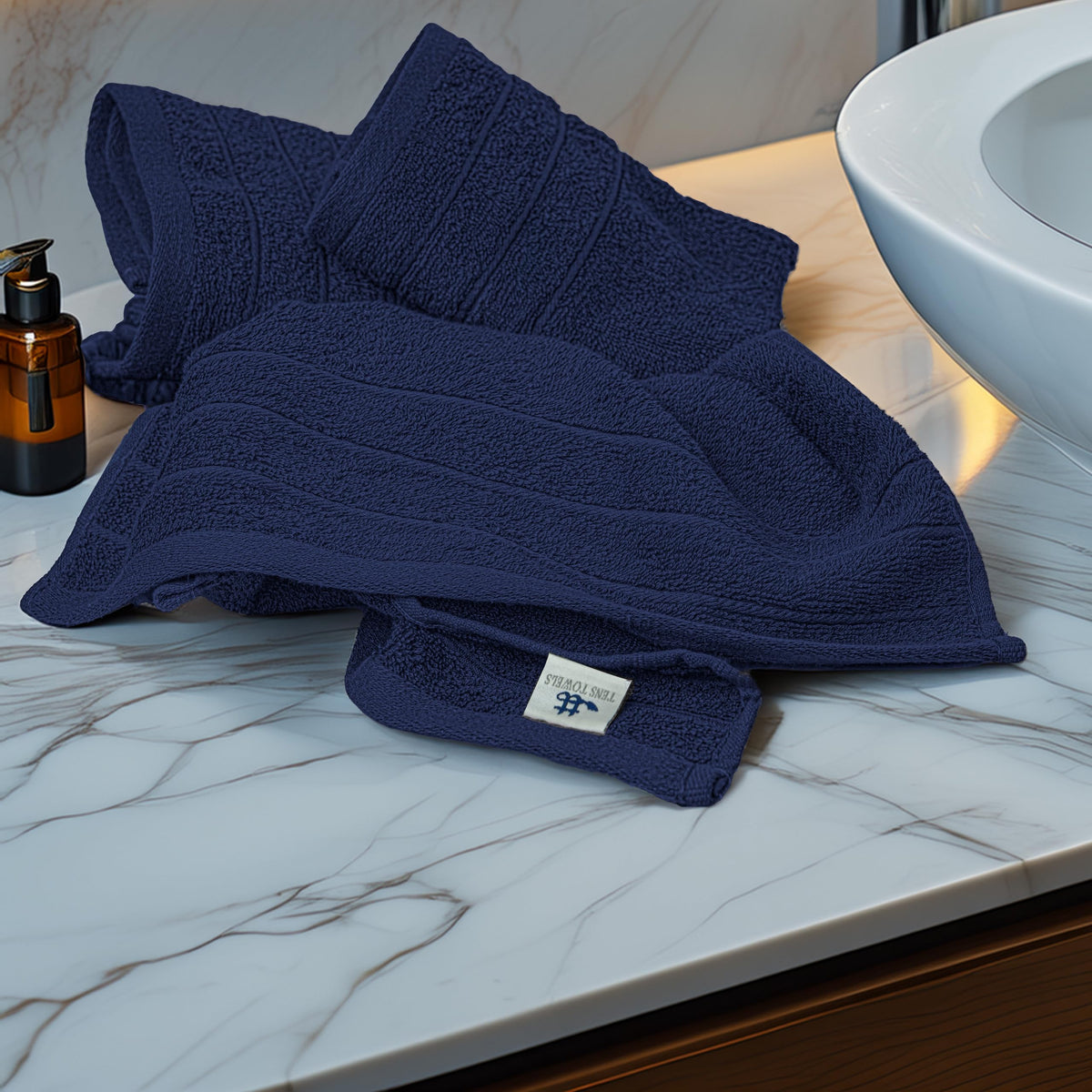 Tens Towels soft cotton close-up highlights premium feel and quick-dry potential.