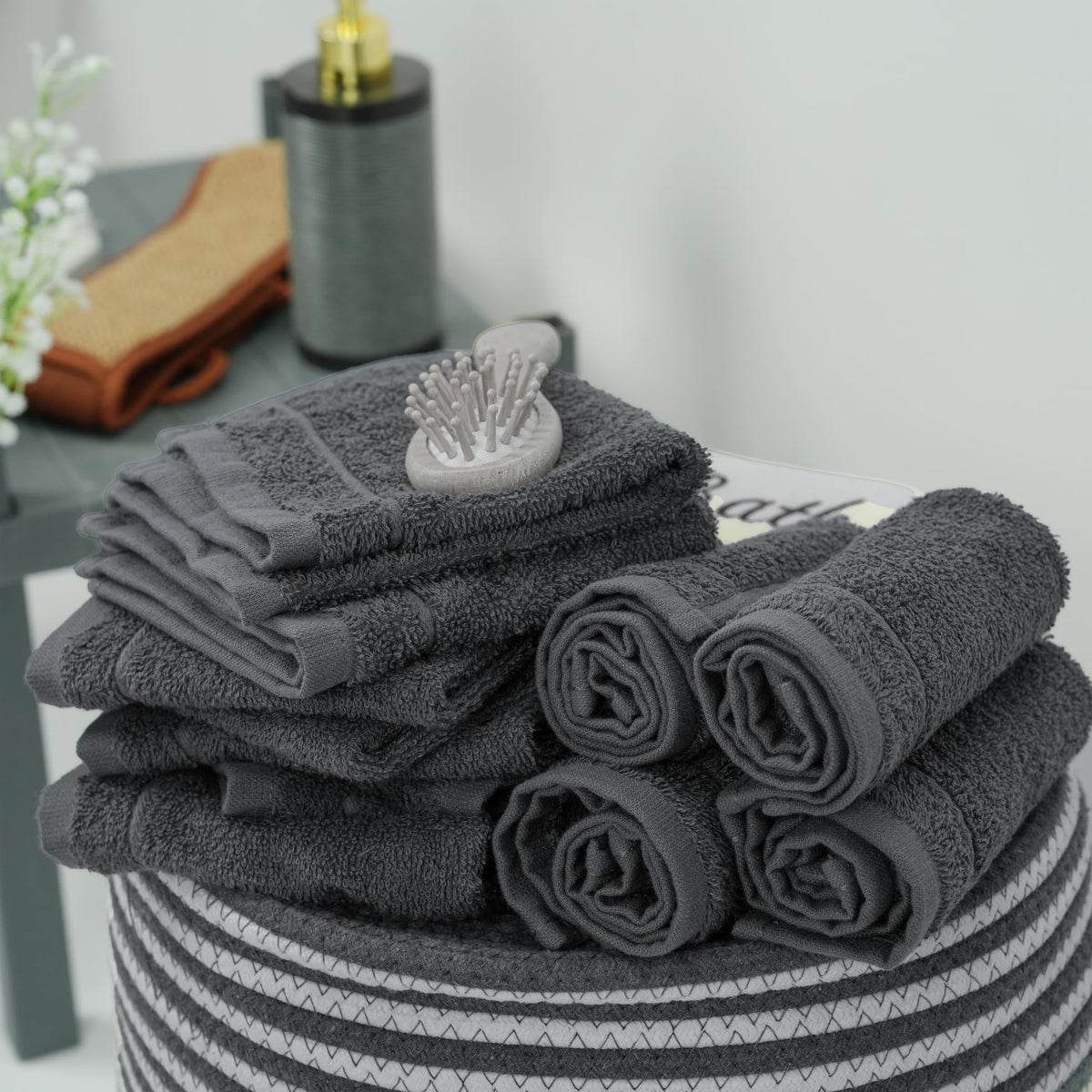 Tens Towels super-soft absorbent face cloth close-up