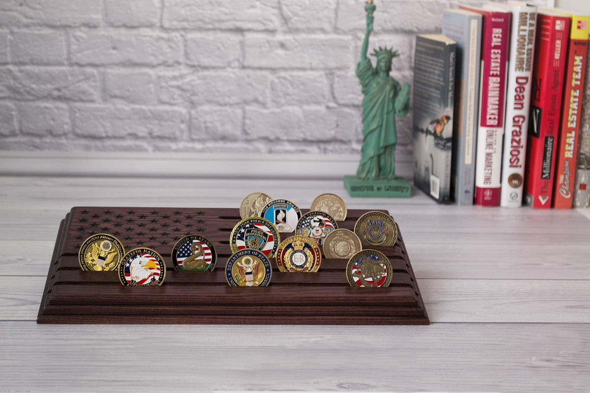 TESLYAR two-legs inclined design presents coins clearly from any angle.