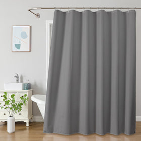 THAIGEE waterproof fabric enables quick drying after showers.