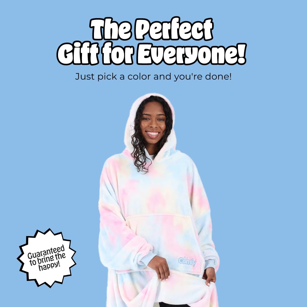 The Comfy Dream hood and cuffs keep warmth in while moving.