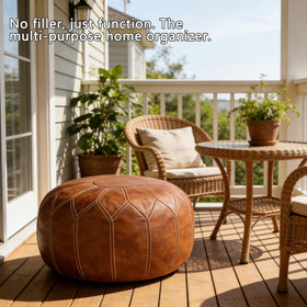 Thgonwid living room setup showing versatile storage pouf as decor.