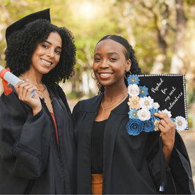 Thiccywoov gift-ready decor adds a thoughtful touch for graduates' celebrations.