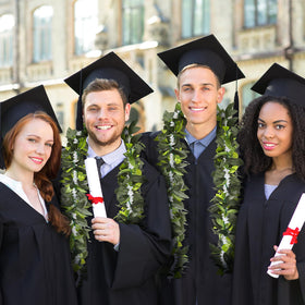 Thiccywoov Graduation Lei perfect for festive photo sessions