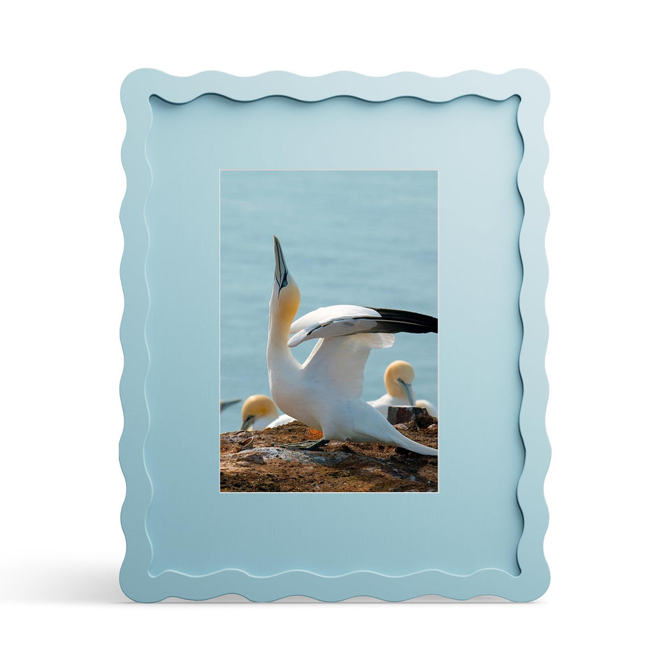 THKRLOF 8x10 frame front view with mat for clear photo display.