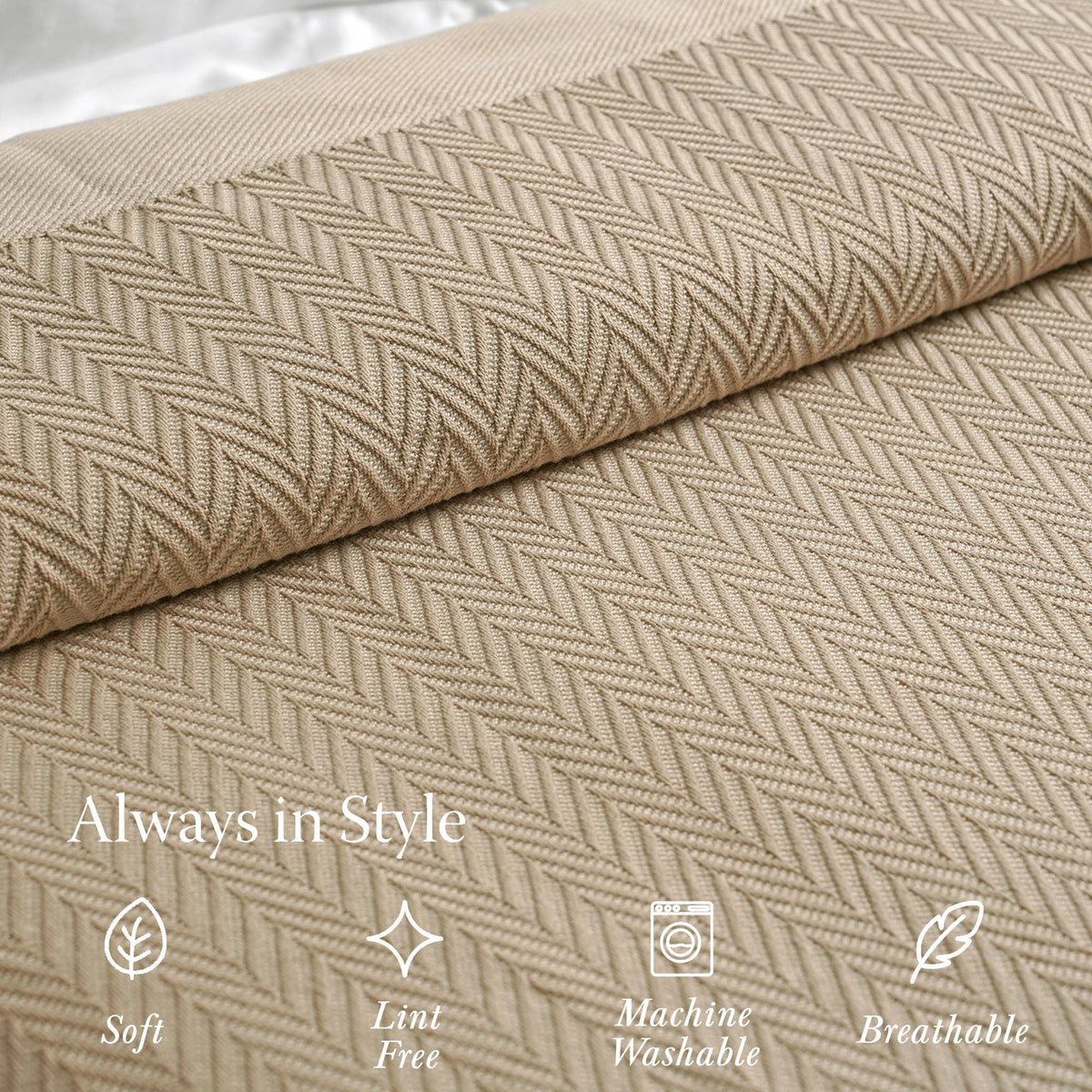 Threadmill all-season comfort blanket ideal for couch or bed