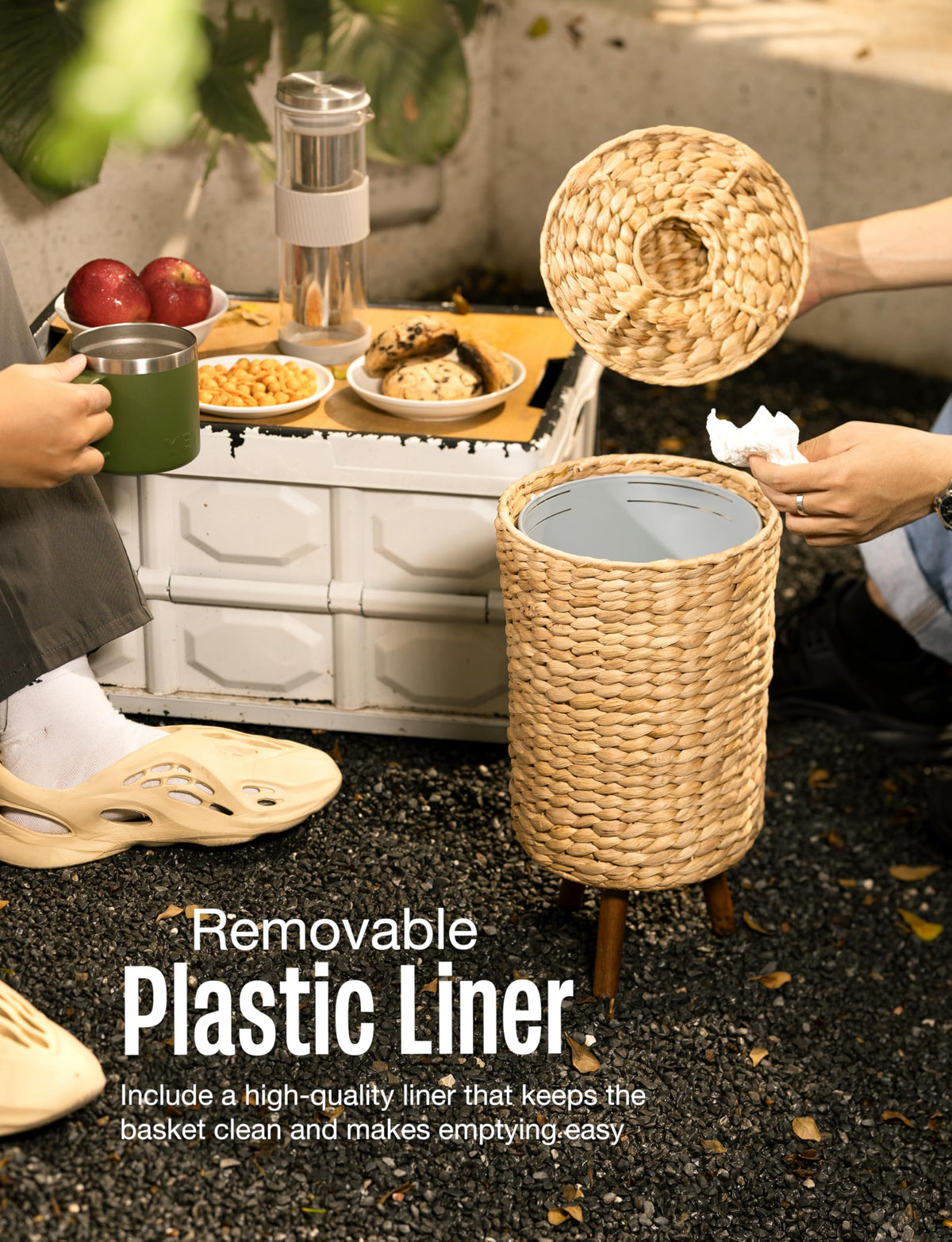 Tidita removable plastic liner protects the weave and simplifies cleanup.