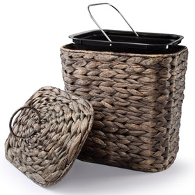 Tidita wicker waste basket with lid, neatly concealing trash.
