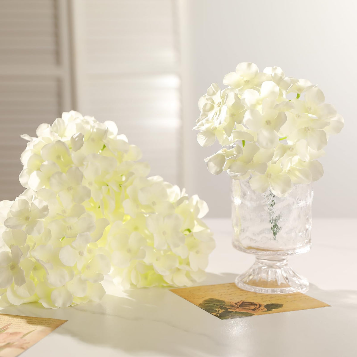 Tifuly hydrangea centerpieces idea for elegant table decor.