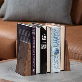 TILISMA compact base size fits most shelves without crowding