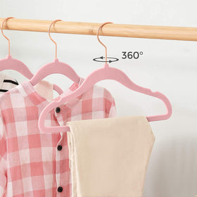 TIMMY heavy-duty hanger supports coats and blankets up to 10 lbs.