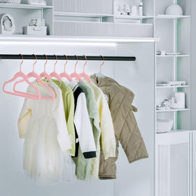 TIMMY toddler-friendly hangers with gentle edges safe for kids.