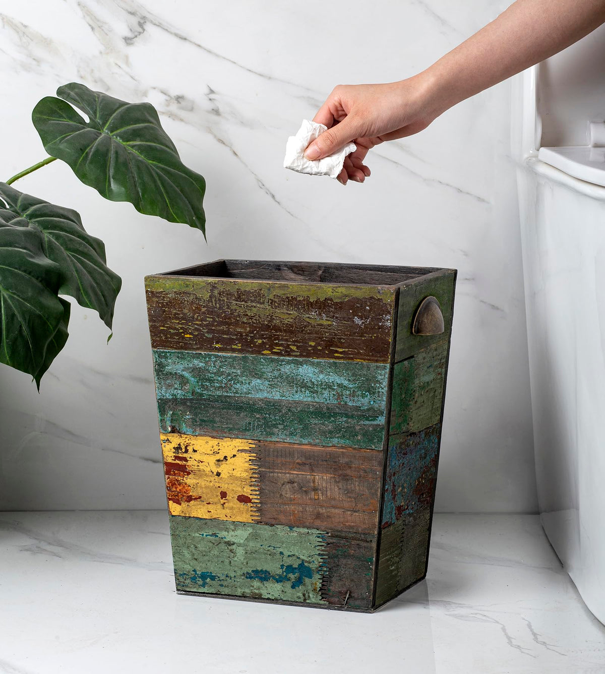 TIMRIS antique-style bronze metal handles provide easy carrying and relocation.
