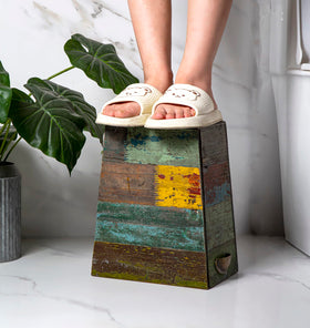 TIMRIS decorative flower planter option complements interiors while reducing clutter.