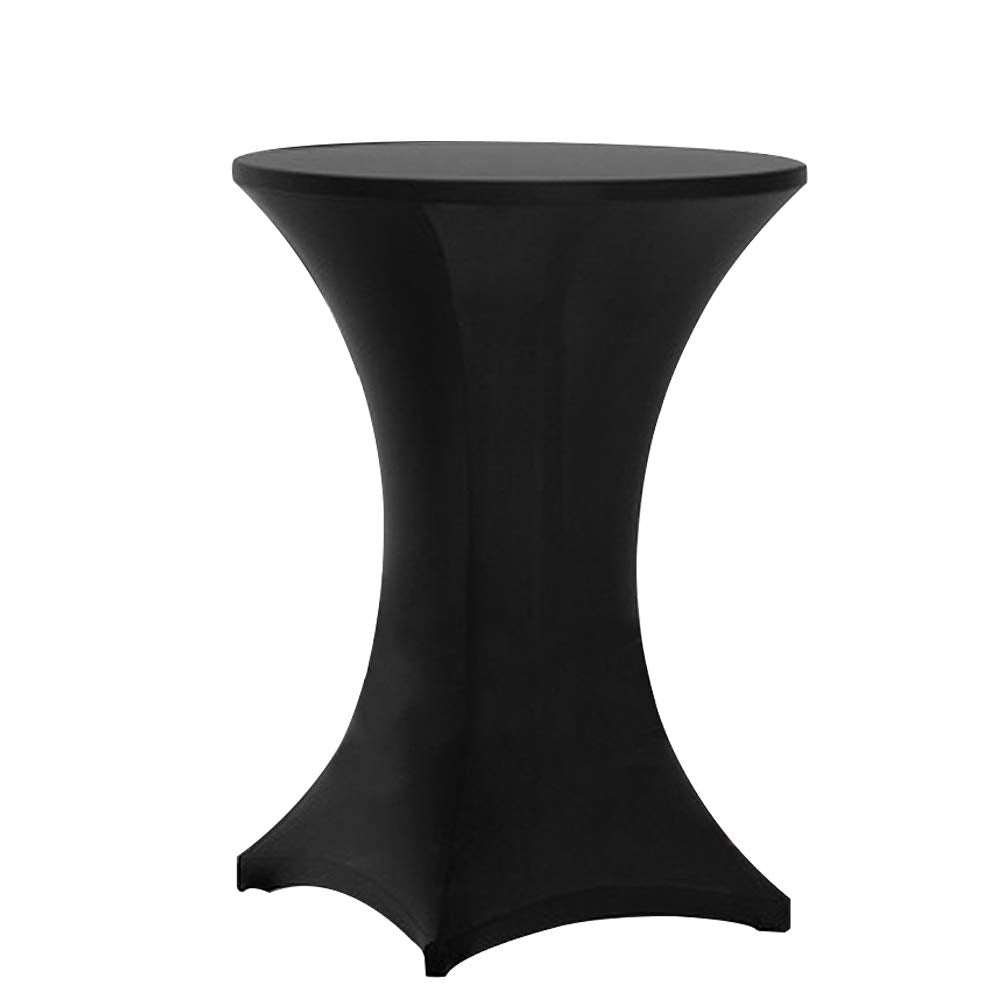 Tina's table cover with reinforced leg pockets for a tight fit