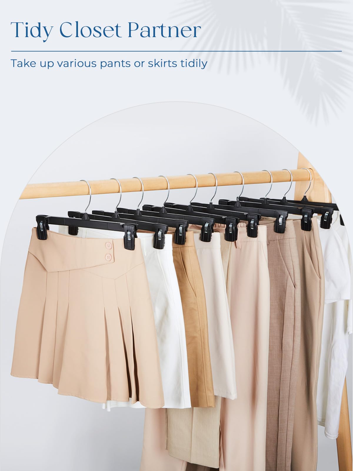 Smartor non-slip clips keep garments secure without marks.