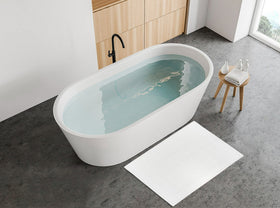 TOALLA lightweight cotton-polyester blend dries quickly