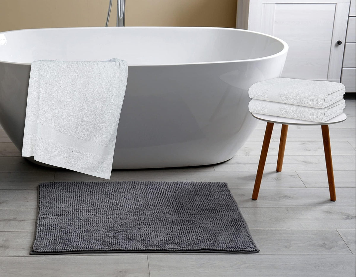 TOALLA machine-washable towels designed for frequent laundering.