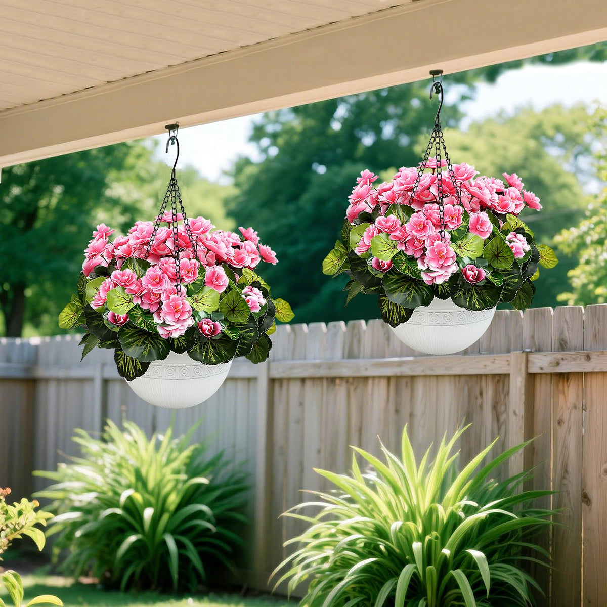 Tobilu 23.6-inch height hanging basket creates impactful vertical decor.