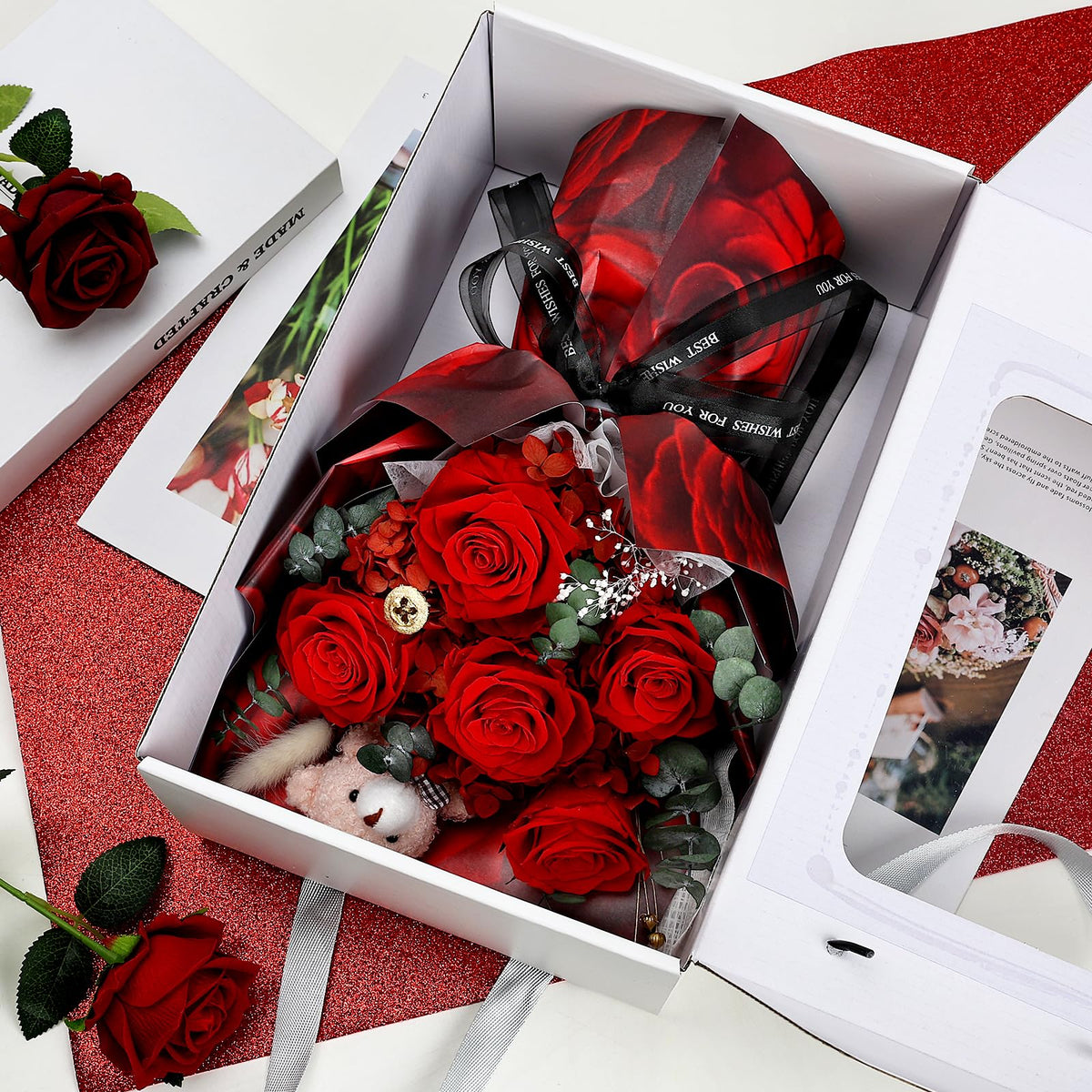 Tobilu gift for women captures elegance for Mother's Day, graduations, or anniversaries.