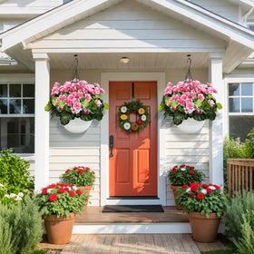 Tobilu pre-assembled hanging baskets simplify setup right away.