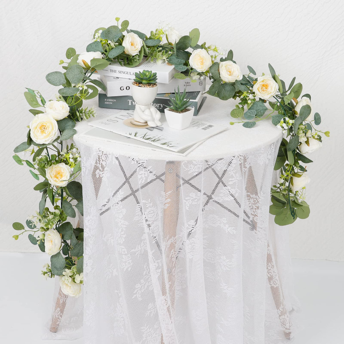 TOCHGREEN natural-curvature garland fits arches, walls, and table settings.