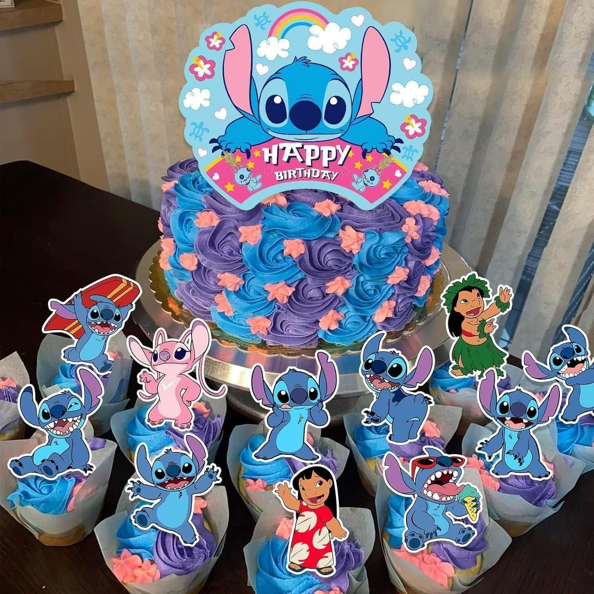 TOCKFIT Stitch foil balloons add vibrant color and lasting display.