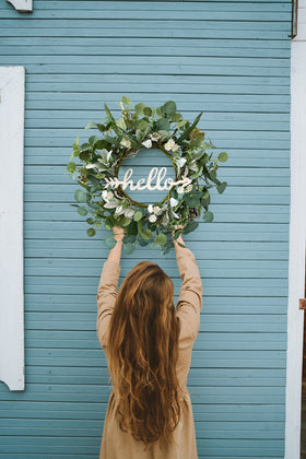TOKCARE wreath ready for seasonal DIY accents like pumpkins or berries.