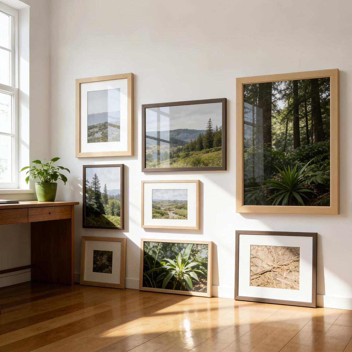 TONES FRAME DESIGN shatterproof plexiglass providing clear viewing with safer handling.