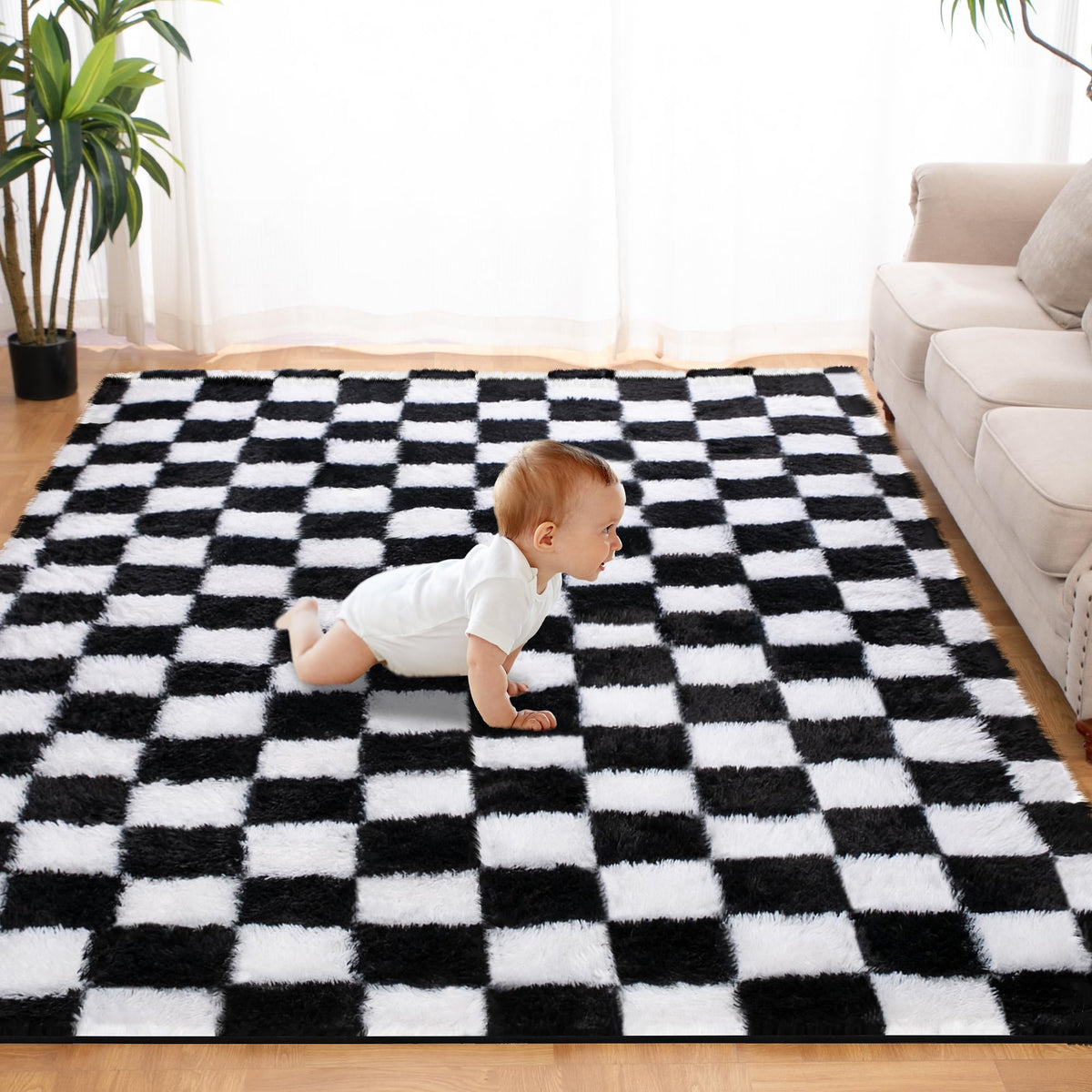 TOOHUB super soft rug with black and white checkered pattern for cozy living spaces.