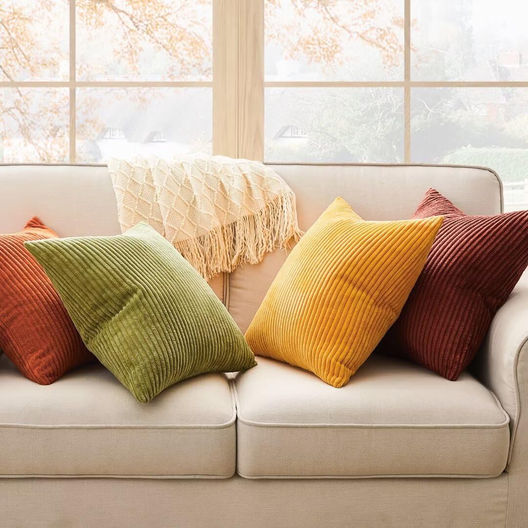 Topfinel four-piece gradient cushions on a sofa.