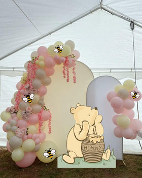 TopJianyu coroplast material provides sturdy, weather-resistant decor for indoor or outdoor use.